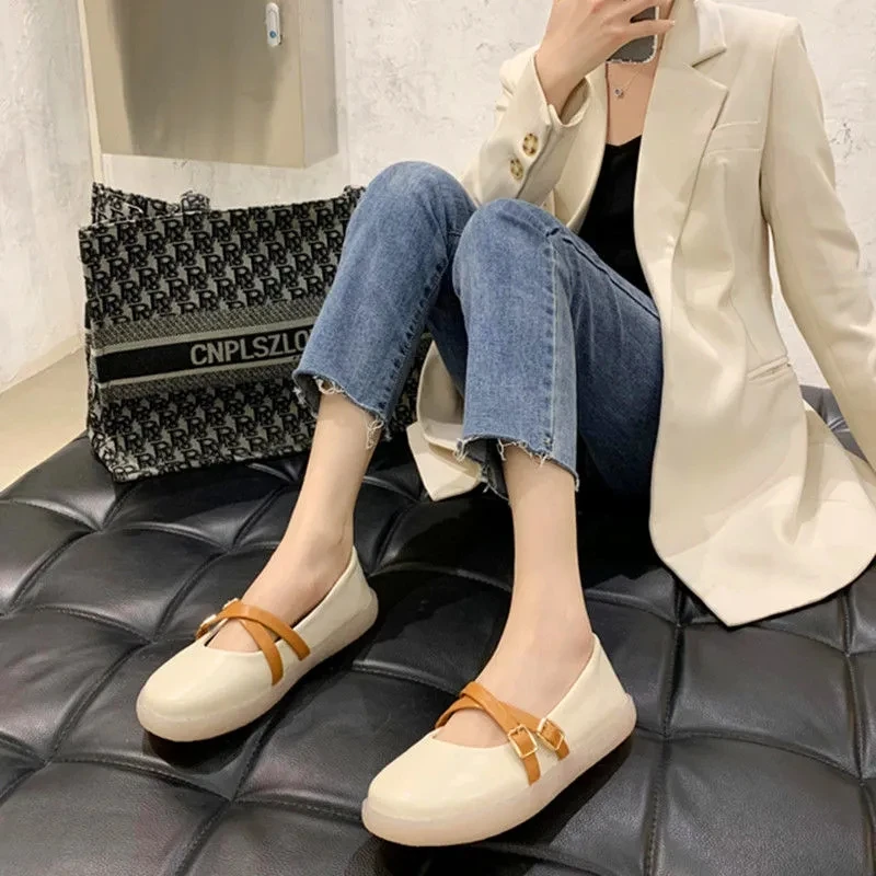 

PU Leather Shallow Mouth Office Flat Shoes Shoes with Buckle Women's Casual Vulcanized College Style Breathable Ladies Sneakers