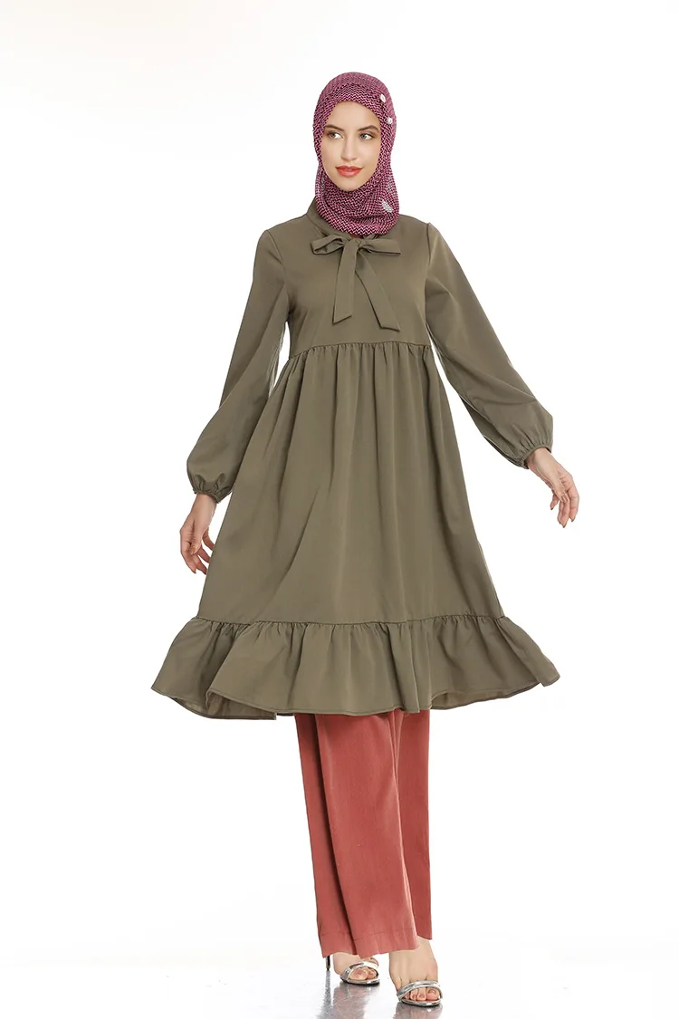 

2021 Summer Middle East Dubai Arab Muslim Women's Dress with A Solid Color and Thin Wide-leg Pants Suit