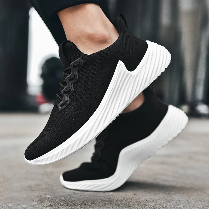 Кроссовки мужские легкие удобные из сетчатого материала плоская подошва для