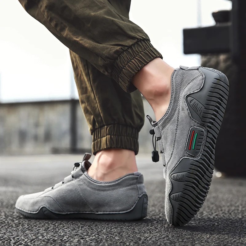 

new sports shoes men's breathable casual shoes comfort Breathable and non-slip increase lace-up non-slip low-top running shoes