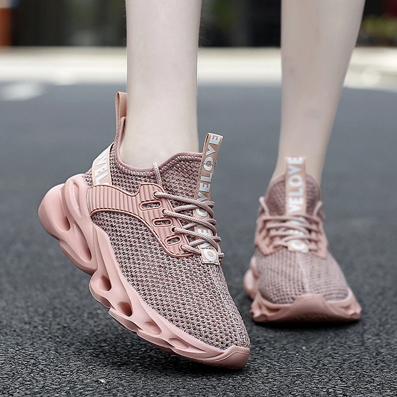 

Summer Large Size Hollow Fashion Sports Shoes Casual Couple Shoes