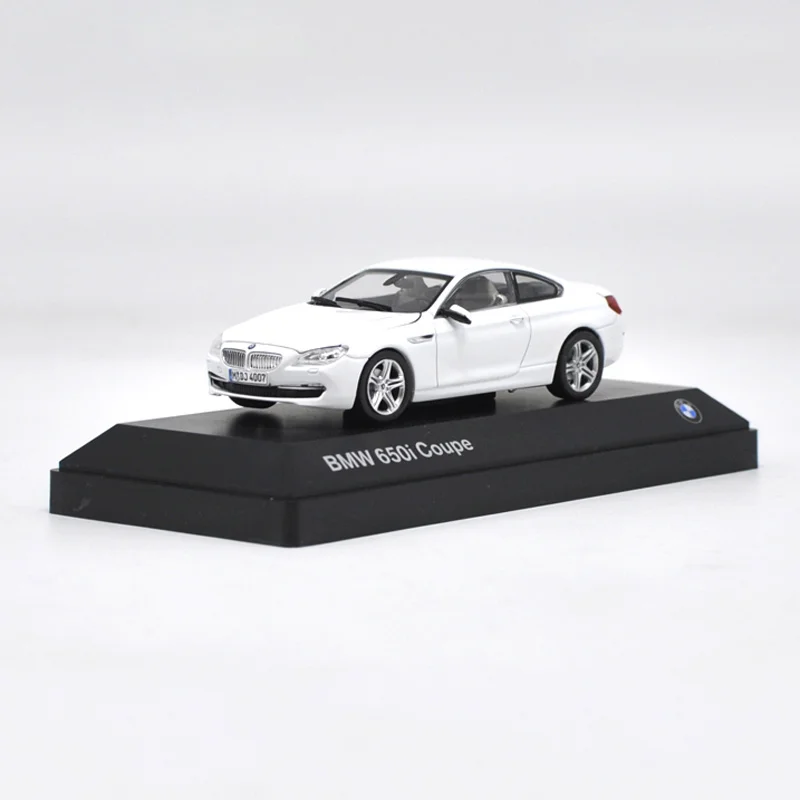 White 1:43 650i Coupe сплав модель автомобиля статические высокой моделирования металлические модельные автомобили с оригинальной коробкой - Цвет: White