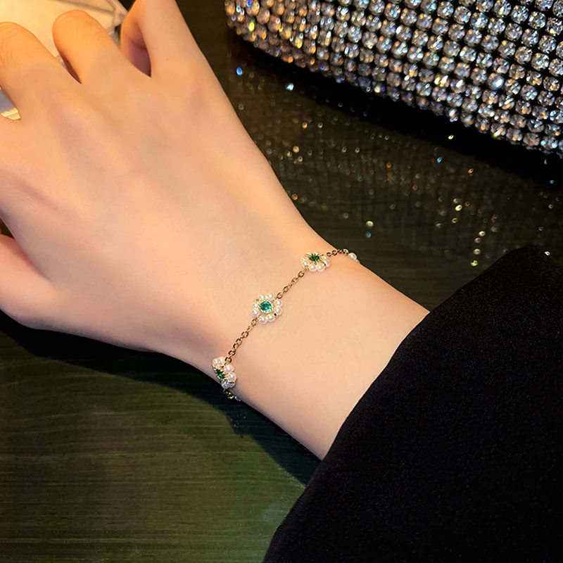 Женский браслет с жемчужинами позолоченный Изумрудный жемчуг 14 к | Украшения и