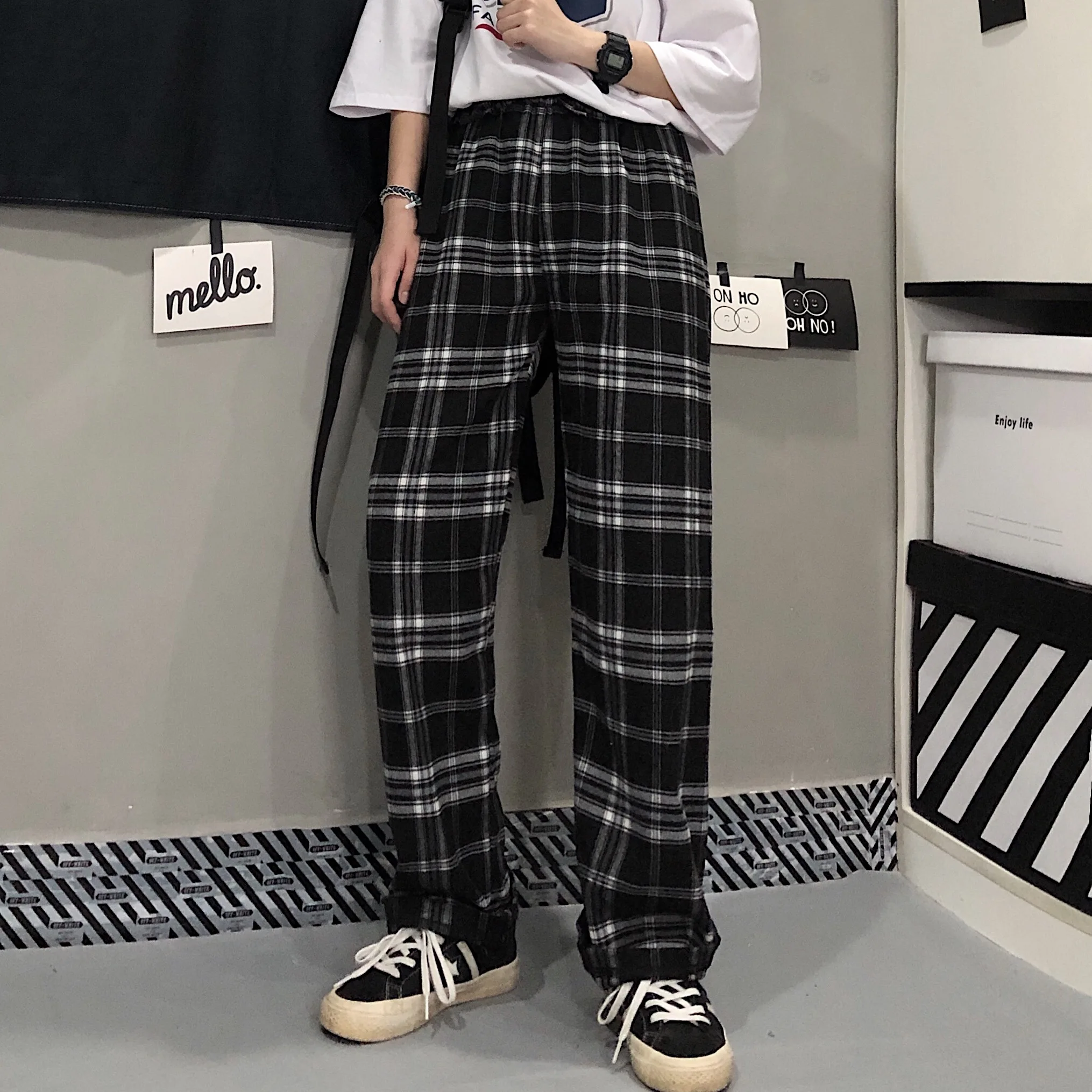 

Spring new Harajuku style black white plaid loose straight high-waist plaid wide-leg pants