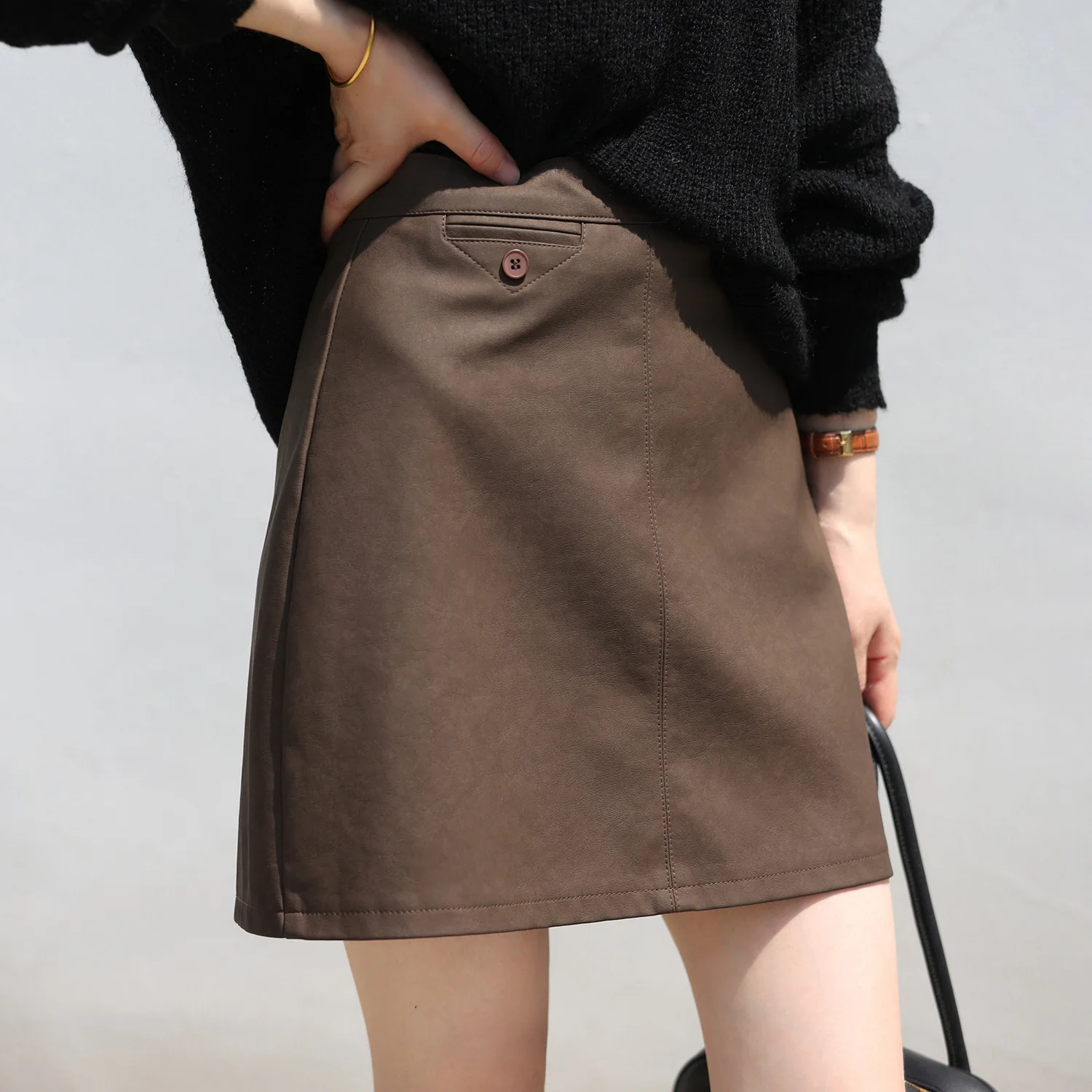 

High Waist Vinatge Mini Pu Skirt Women Button A Line Streetwear High Waist Korean Style Streetwear Female Skirts 3 Colors