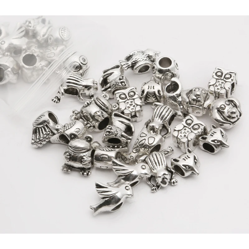 Металлические бусины-разделители разных цветов в форме животного для