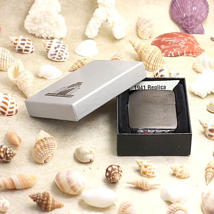 

Genuine Zippo oil lighter copper windproof Black Classic Drawing cigarette Kerosene lighters Gift With anti-counterfeiting code