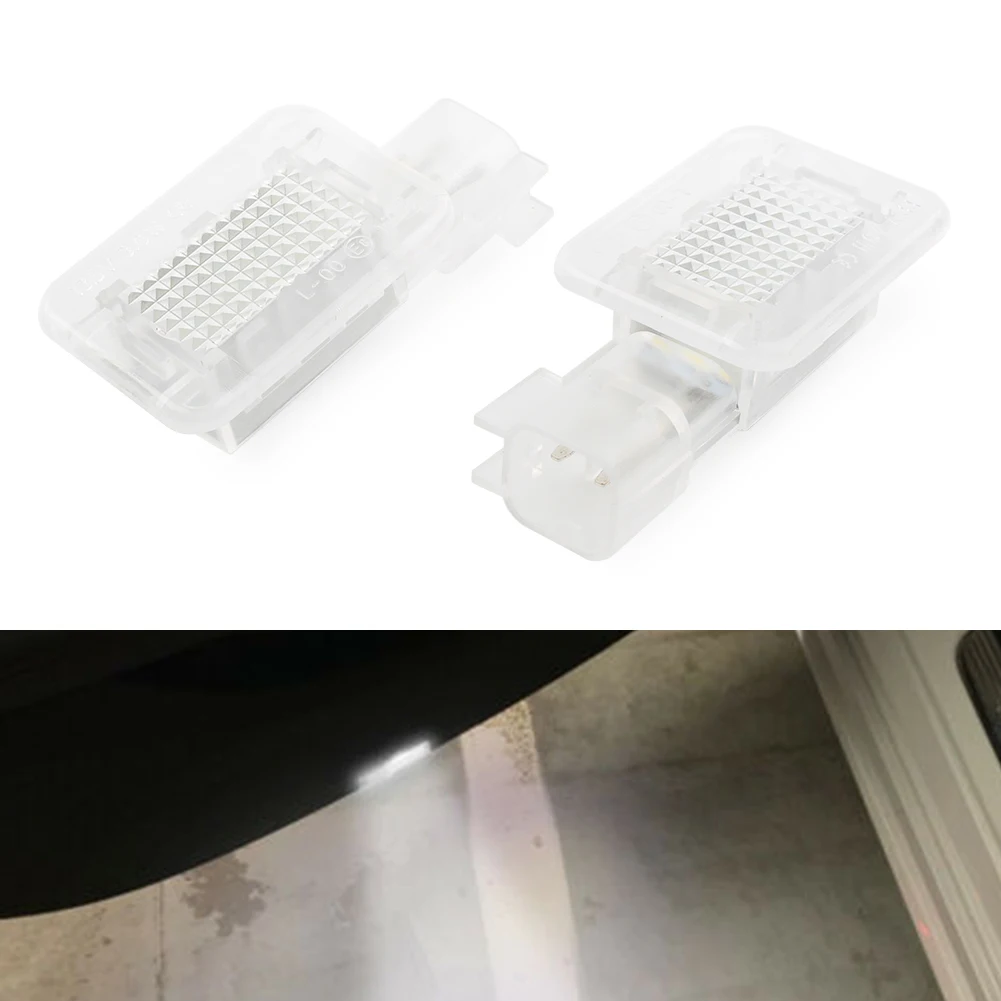 

2x автомобисветодиодный ные лампы для багажника под дверью для Volvo V70 XC70 2001-2008 и C30 2007-2013 XC90 2003-2014