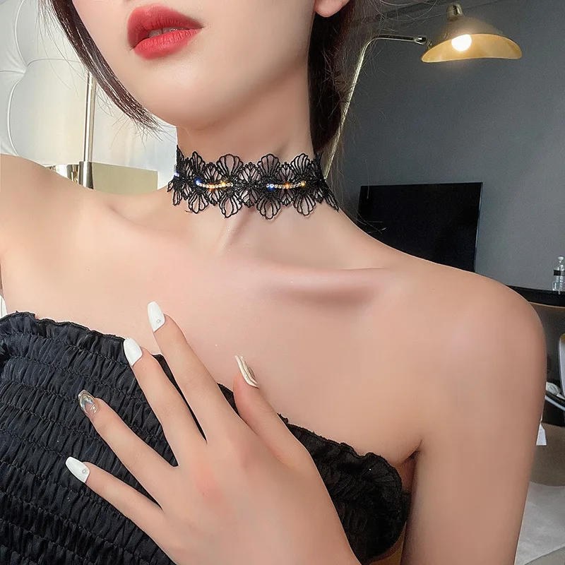 

Vintage Multi-layer Black Lace Choker Necklace For Women Classic Design Jewelry