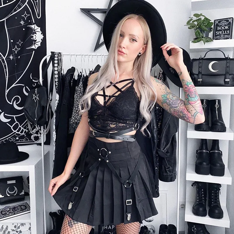 

Gothic Skirt Streetwear Punk High Waist Women Skirts Hrajuku Grunge Pleated Mini Black Plaid Female Gothic Skirts with Belt