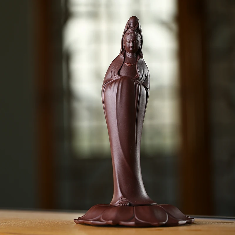 

Purple sand tea in favor of the statue of Avalokitesvara