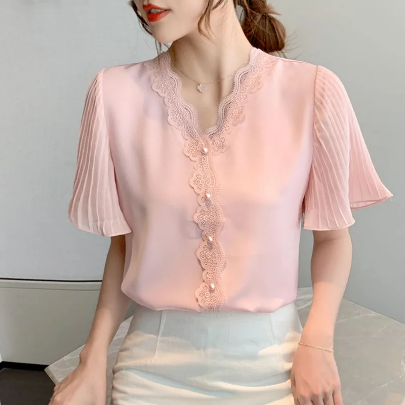 

Korean Women Clothing 2020 Ladies Tops Chiffon Short Button Solid V-Neck Flare Sleeve Blusas Femininas Elegante Pink Tops 0637