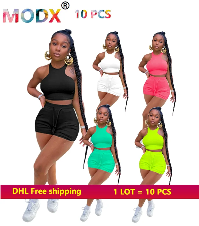 

Костюм спортивный женский из двух предметов, однотонный топ на бретелях и шорты, лето цветные наряды г., 5196