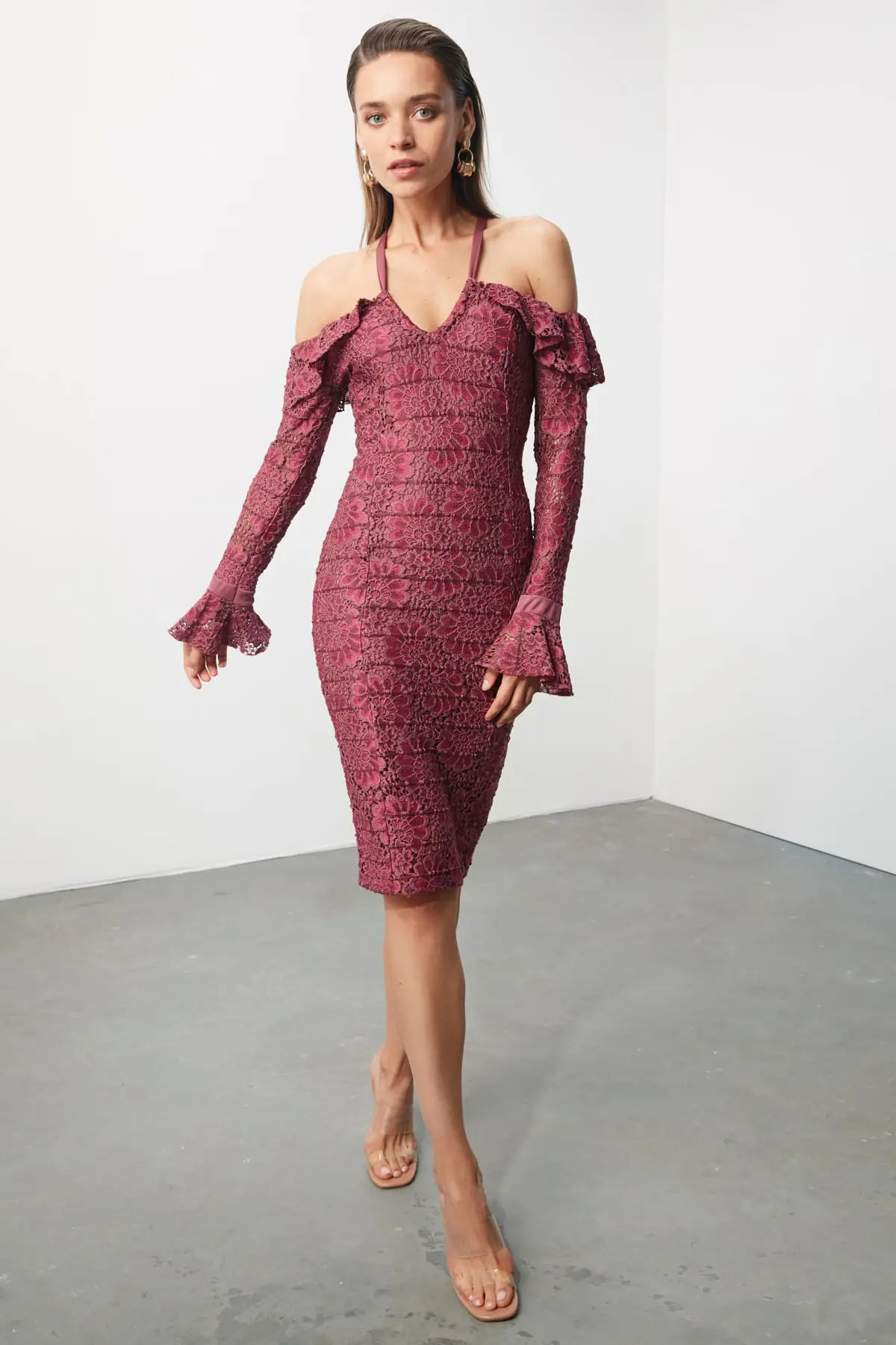 

Trendyol Shoulder Detail Dress TPRSS20EL0122