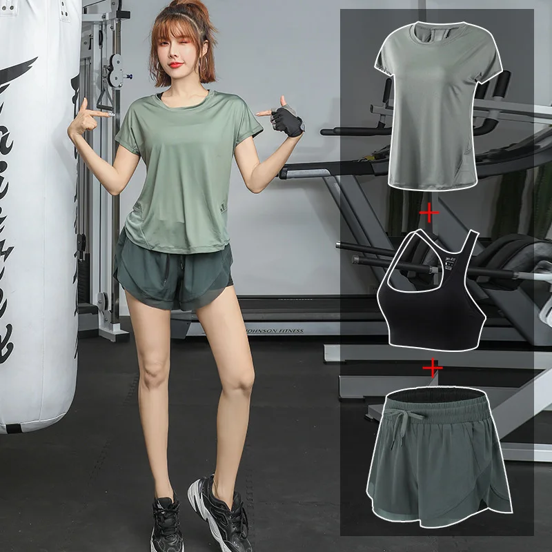 

Sportswear & Accessories