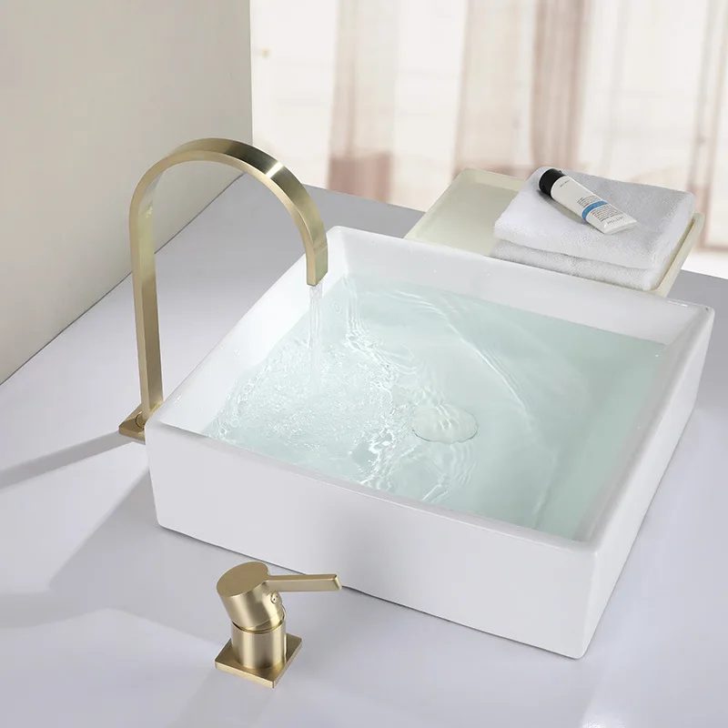 

New Style Brass Bathroom sink faucet 1 handle 2 holes Basin mixer faucet Cold hot water copper bathroom faucet high quality tap