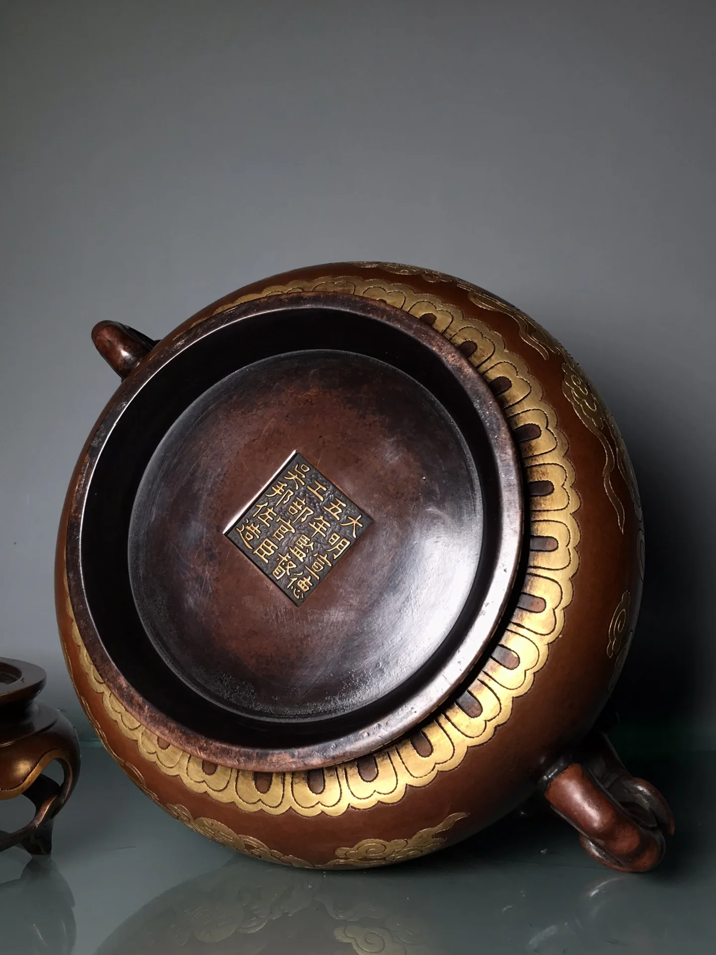 

LaoJunLu Red Copper Full Work Chisel Gilt Incense Burner Imitation antique bronze masterpiece collection of solitary Chinese