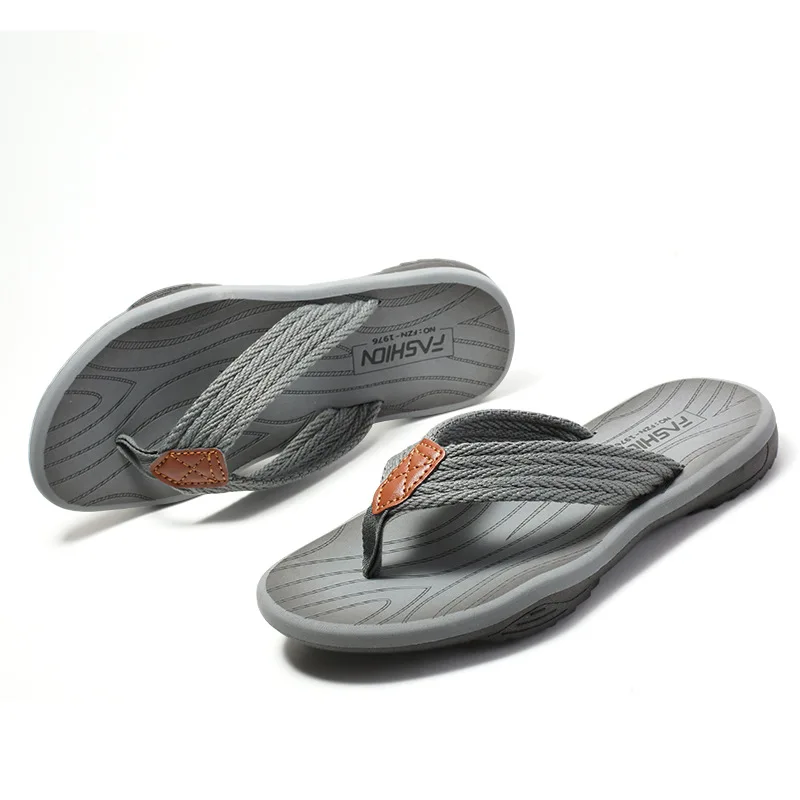 

Double-layer flip flops men large size slippers fasten design massage pattern slippers high quality soft bottom slipper z143