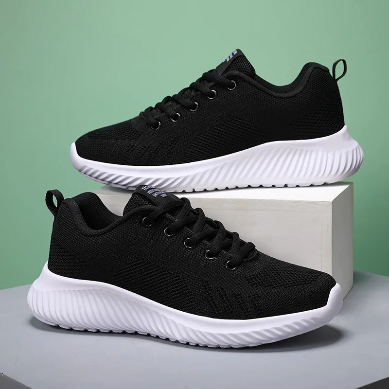 

Light sports shoes women's running shoes women's breathable mesh anti slip shoes women's sports shoes