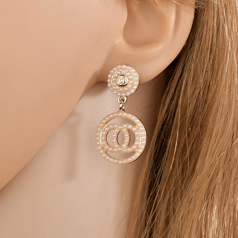 Модные серьги с большим жемчугом круглые в виде цветка Золотые для женщин