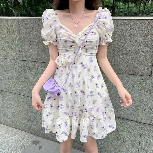 

2021 floral bubble sleeve V-neck student Ruffle waist dress show thin A-line skirt first love skirt fishtail skirt summer