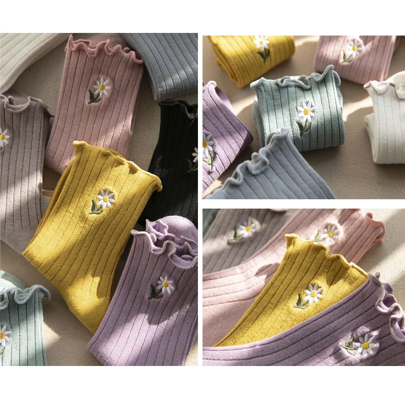 

Q Summer Women's Tube Socks Embroidery Flower Fungus-side Pile Socks Ertical Stripes Style Personality Street Cotton Sock Women