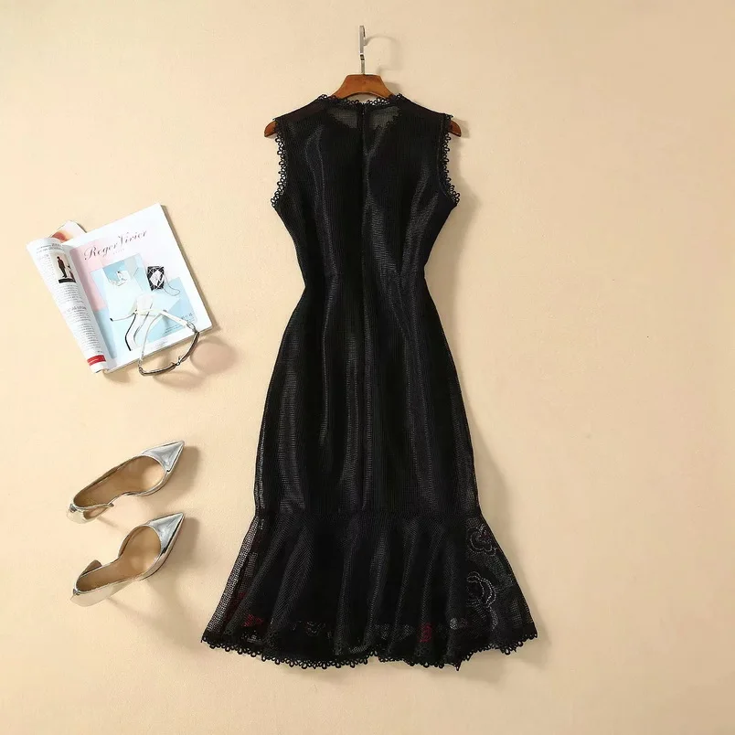 

Sleeveless Dress 2020 Spring Summer Sexy Party Mermaid Dress Women O-Neck Allover Exquisite Embroidery Midi Party Vintage Dress