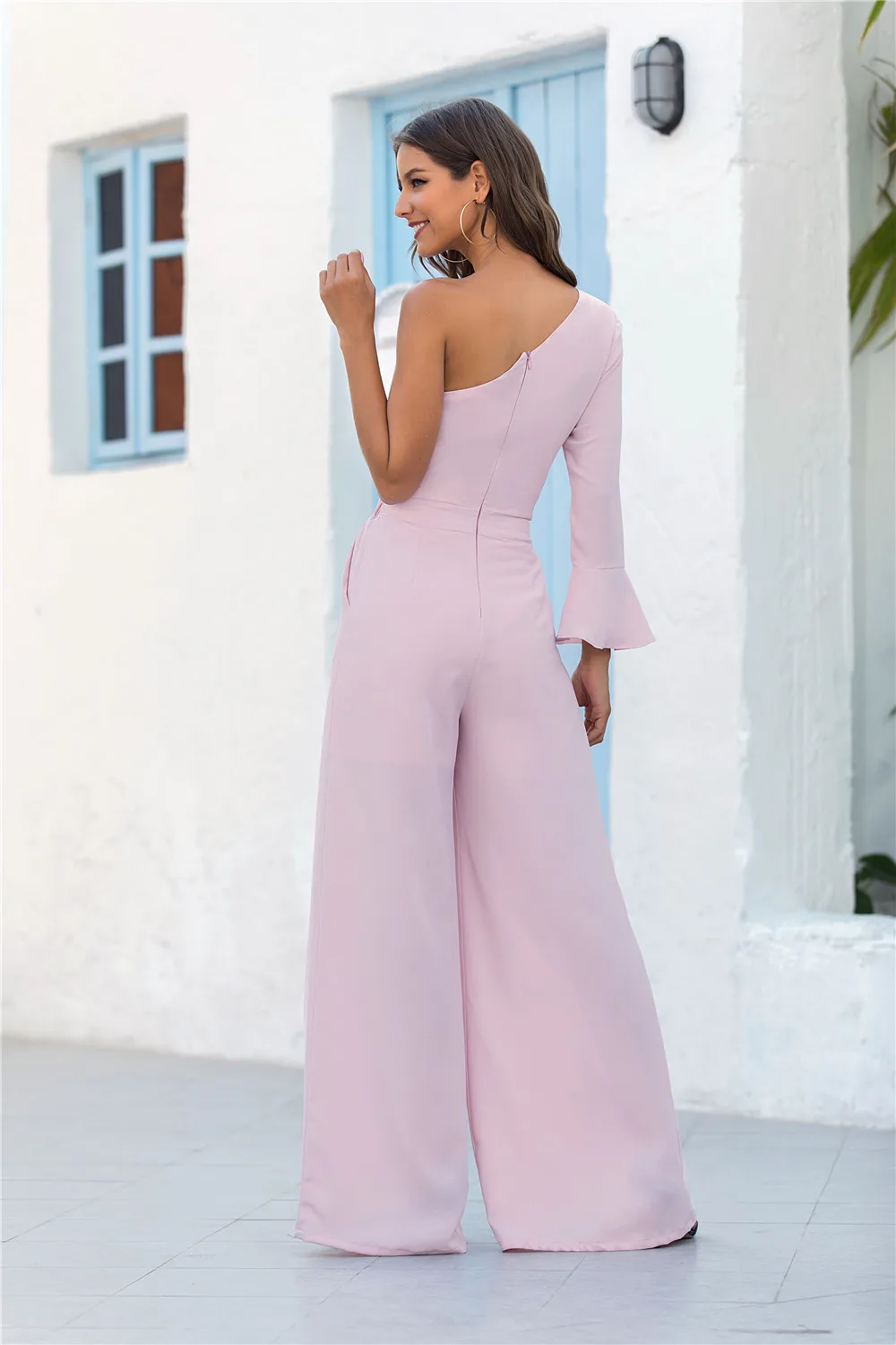 

2020 New fashion Pink sexy women's Jumpsuit Single shoulder Long sleeves Pure color lace up zipper Casual flare sleeve