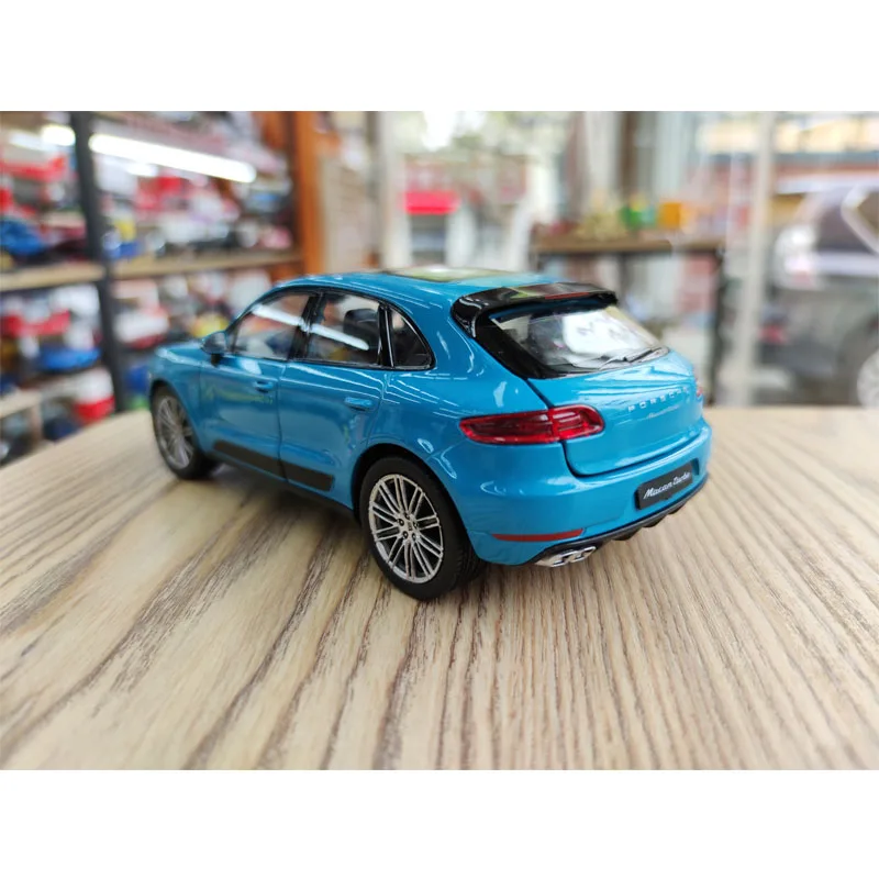 

1/24 Alloy DieCast Porsche Phantom Model Toy Car Simulation Sound Light Pull Back Collection Toys Vehicle For Children Gifts