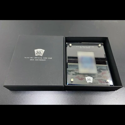 

Юбилейная коллекция Yu-Gi-Oh, специальная коллекция кубики для карточек, карты в комплект не входят (Серебристые-горизонтальные-с коробкой)