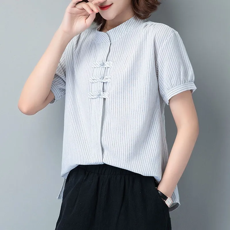 

Women Loose Casual T-shirts New Arrival 2021 Summer Vintage Style Stand Collar Striped Female Short Sleeve Cotton Tops S3759