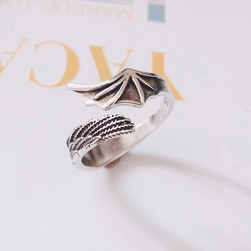 Кольцо регулируемое из сплава с изображением ангела и крыла сглаза | Украшения