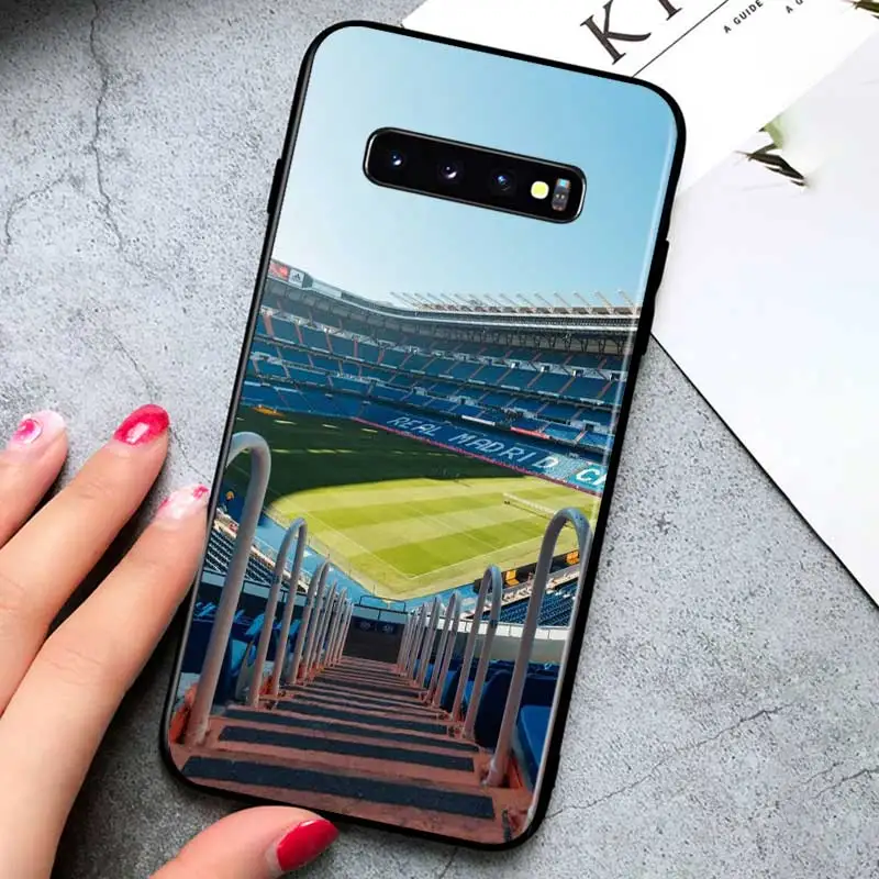

Football Field for Samsung Galaxy Note 20 S20 FE Lite Ultra 10 9 8 Pro S10E S10 5G S9 S8 S7 S6 Plus Black Phone Case