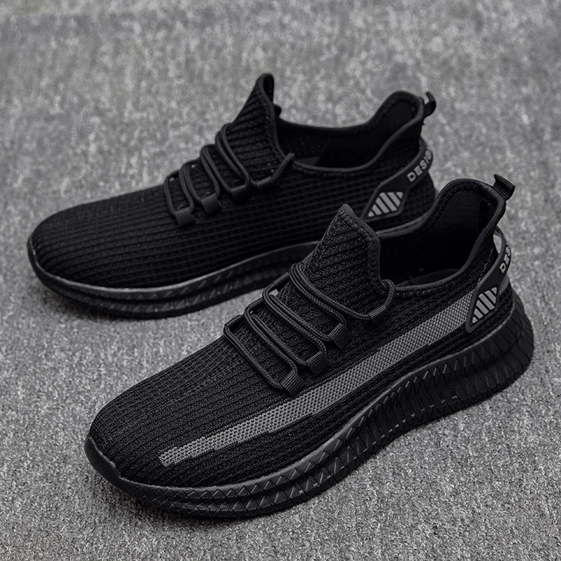 

47 Plus size men's white jogging shoes lightweight breathable sports shoes outdoor step black non-slip casual sports shoes