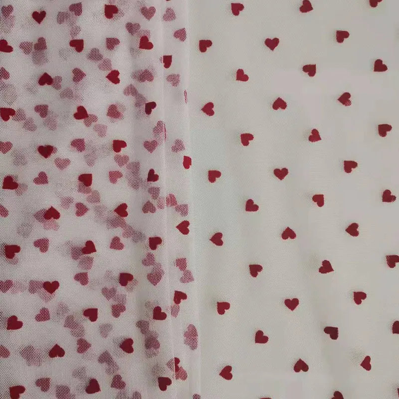 Кружевная тюль в горошек с красным сердцем 150 х90 см | Дом и сад