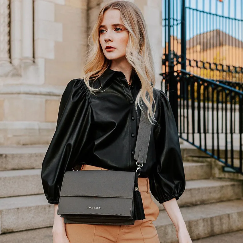 Женская винтажная блузка из искусственной кожи черная однобортная Повседневная