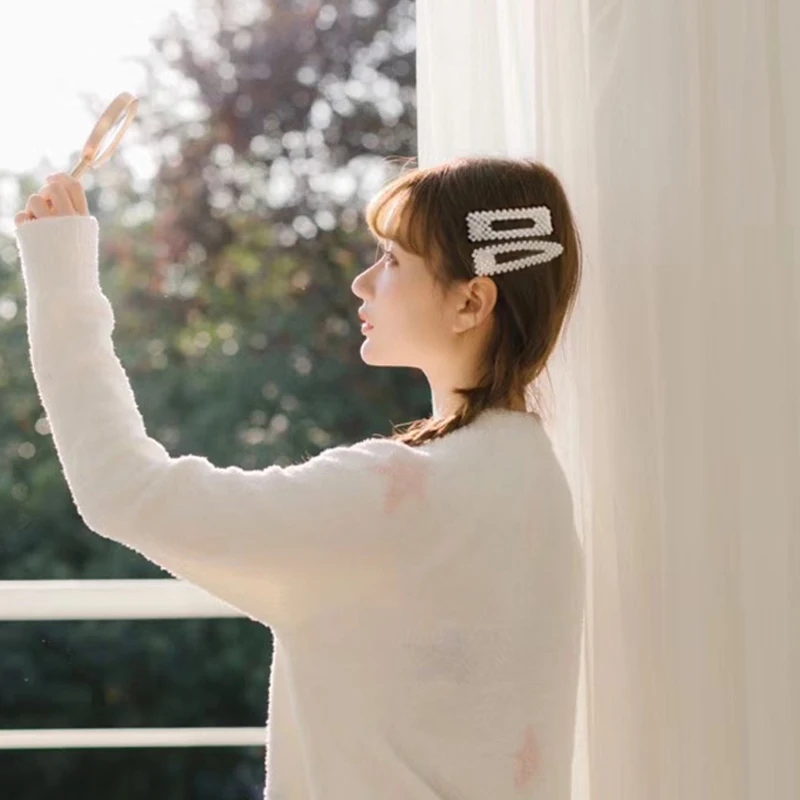 Woman Hairpins Sweet Girl Pearls Hair Holder Bobby Clip Jewelry New Crystal Barrttes Headwear Female Accessories |