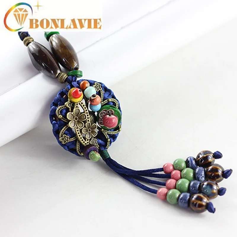 Длинная цепочка на свитер ручной работы плетеная винтажная с круглыми цветами