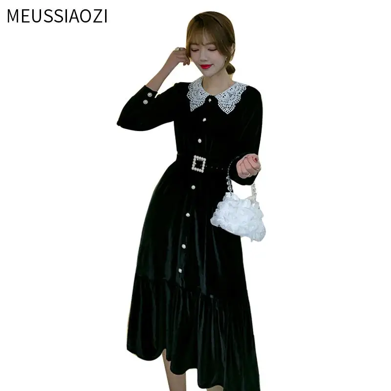 

2021 Spring Vintage Black Velvet Long Dresses Women Long Sleeve Lace Collar Club Dress for Women Sashes Pleated Fashion Vestido
