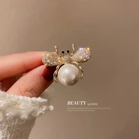 metal zircon pearl bee brooch niche advanced design pin temperament elegant autumn and winter shirt accessories