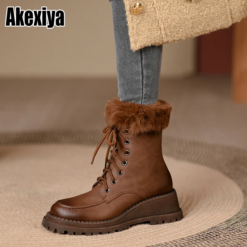 

Genuine Leather Retro Platform Female Plush Boots Cross Tied Round Toe Chunky Heels Shoes For Women Shoes BC2629