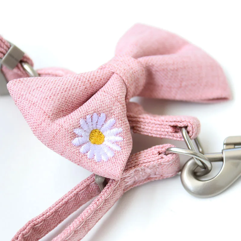 Прочная шлейка для собак с изображением принцессы и маргариток Йорк цветной