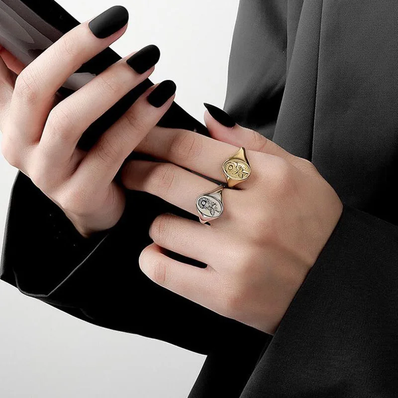 Рисунок 3 - Модные открытые кольца в Корейском