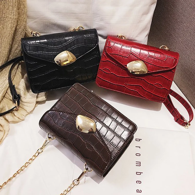 

Crossbody Bag For Women Shoulder Bag Small Youth Small Square Bag Chain Simple Female Light Bag 2021 New With Stone Grain Red