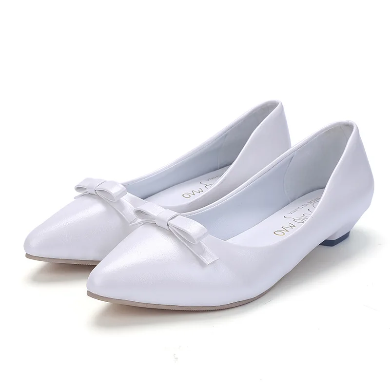 Туфли женские с закрытым носком профессиональные бантом на высоком толстом