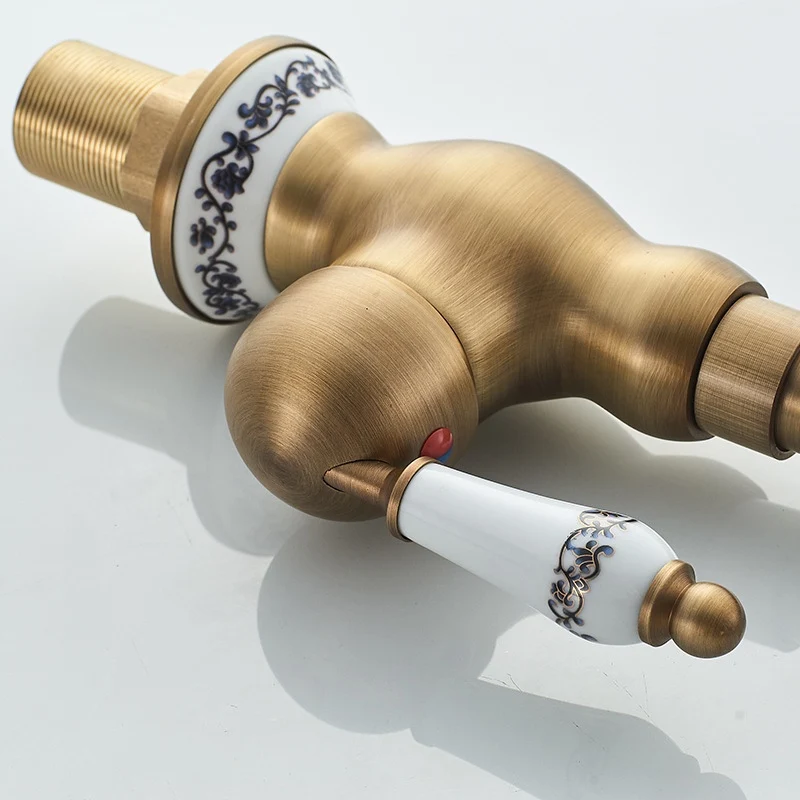 Европейский латунный желтый одиночный смеситель для холодной кухни ванной