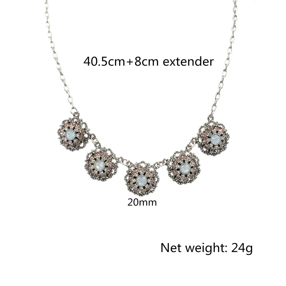 

Trendy Women Elegant Pendant Choker Necklace Rhodium Color Delicate Design Flower Shape Pendant Necklace for Women Party