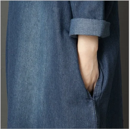 Весеннее Новое джинсовое длинное платье 2020 свободное хлопковое синее с отложным