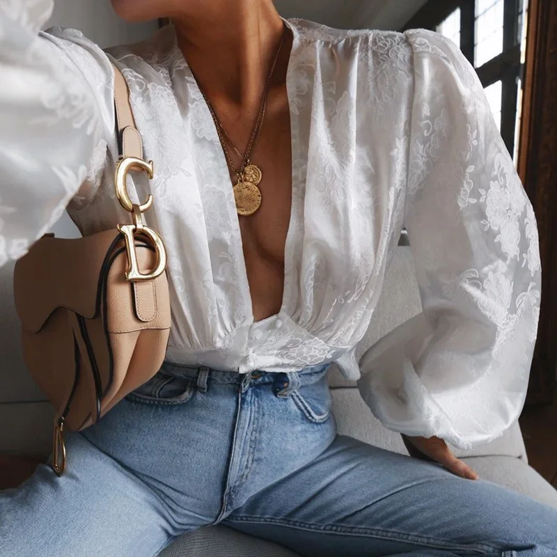 Винтажная атласная блузка сексуальная Белая Прозрачная женская с v-образным