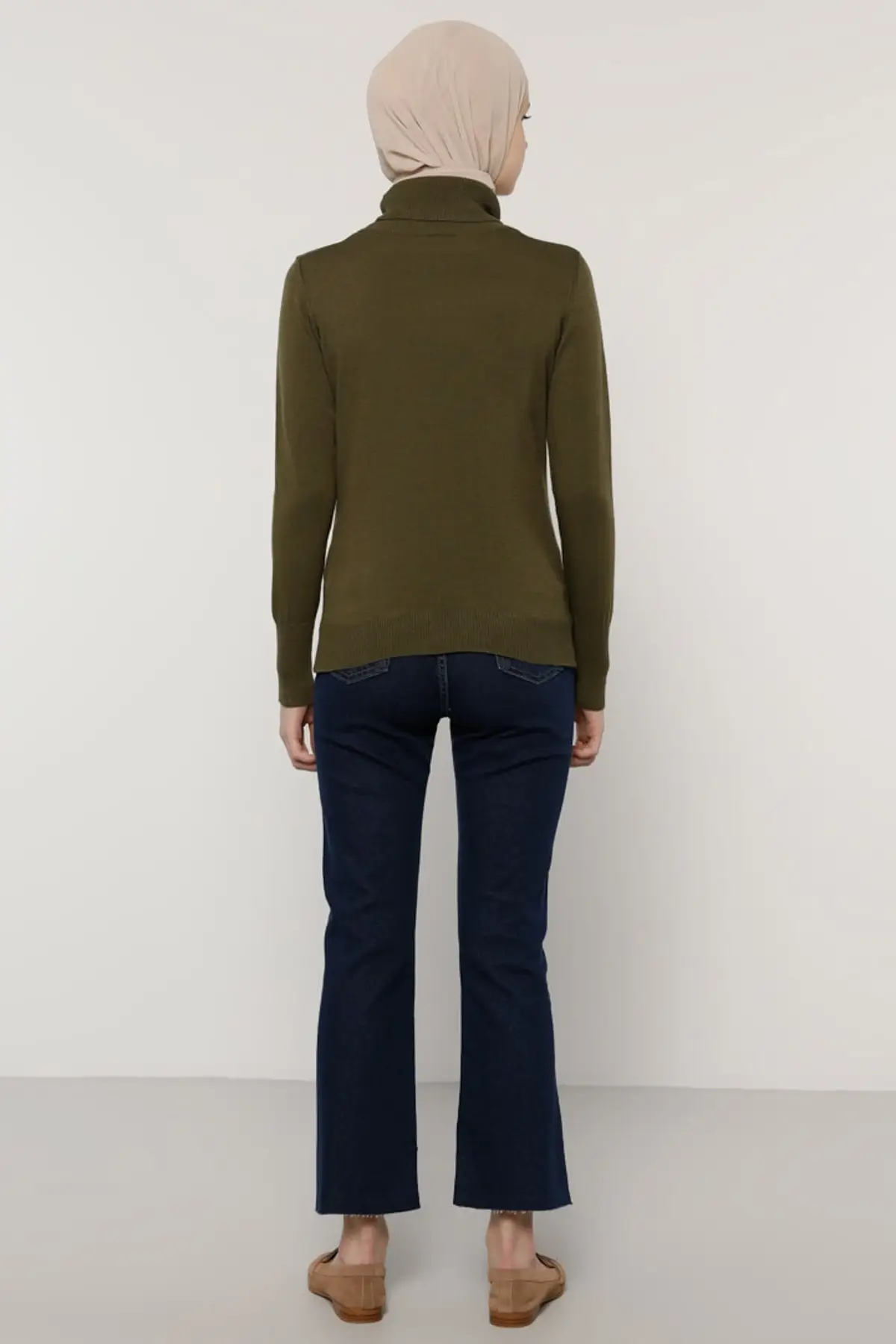 

Throated Neck Sweater Sweater Women Muslim Sweater